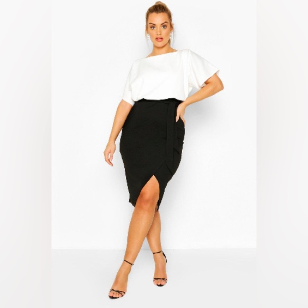 Plus COLOUR BLOCK MIDI Dress